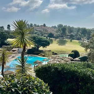 Dans Cadre D'exception - Golf, Piscine Et Tennis Prive Saint-Cyr-sur-Mer